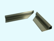 �X�e�����g�g���؉��H